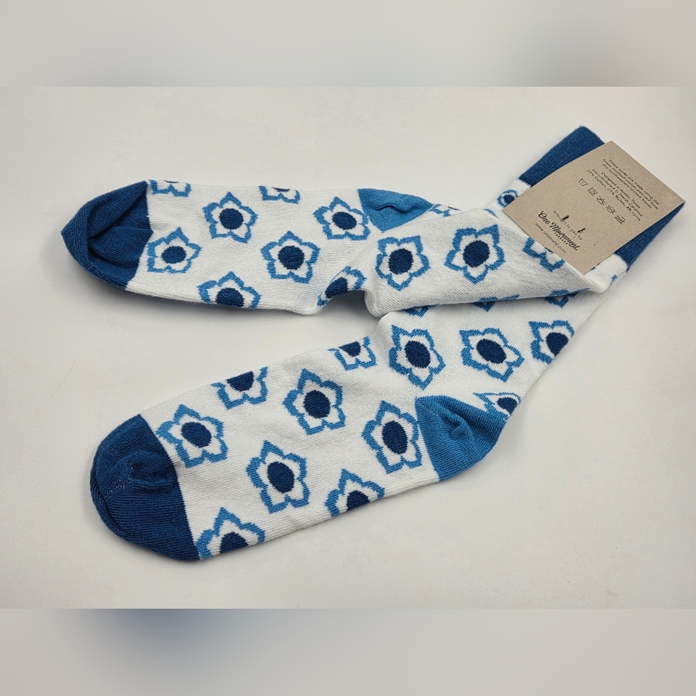 🧦Blue and White Patterned Socks One Movement Made In The USA Cotton